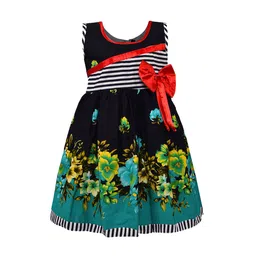Wish Karo Girls Green Printed Fit and Flare Dress-image-18