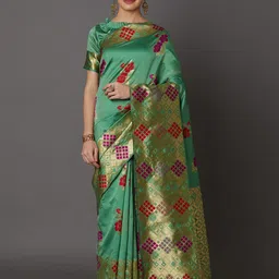 Mitera Green Silk Blend Woven Design Kanjeevaram Saree-49