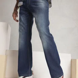 WROGN Men Bootcut Heavy Fade Stretchable Jeans-picture-2