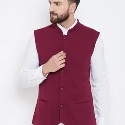 Hypernation Men Maroon Solid Pure Cotton Nehru Jacket-14