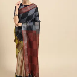 Anouk Red & Black Pure Linen Checked Saree-picture-25