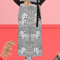 ArtzFolio Black & White Printed Cotton Waist Apron-image-122