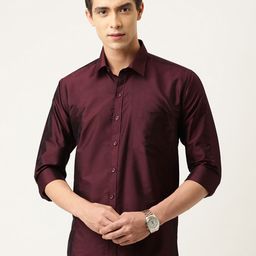 THANGAMAGAN Men Burgundy Regular Fit Solid Casual Shirt-image-34