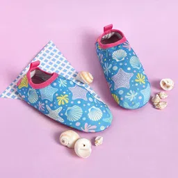 MiArcus Kids Printed Lightweight Slip-On Swim Sneakers-43