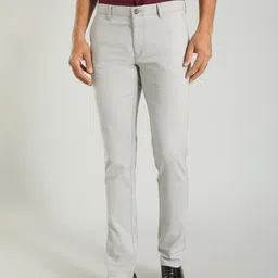 Indian Terrain Men Brooklyn Mid-Rise Slim Fit Trousers-image-35