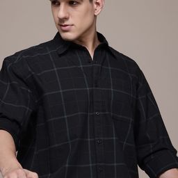 Roadster Men Relaxed Checked Pure Cotton Casual Shirt-image-33