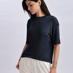 Calvin Klein Jeans Women Drop-Shoulder Sleeves T-shirt-image-102