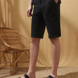 Dennis Lingo Knee Length Mid-Rise Cotton Casual Shorts-picture-12