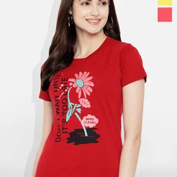 Fabflee Women Multicoloured 3 Printed V-Neck T-shirt-image-87