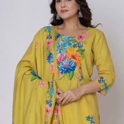 SKYLEE Women Floral Printed Kurta with Trousers & Dupatta-image-27