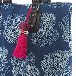 NEPRI Structured Handheld Bag with Tasselled image 3
