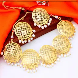 Sukkhi Gold-Plated White Pearl Beaded Choker Jewellery Set-picture-23
