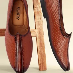 FAUSTO Men Textured Lightweight Ethnic Slip-On Juttis-image-42
