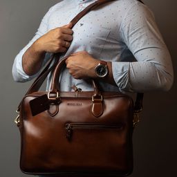 BROWN BEAR Unisex Brown Solid 17 inch Leather Laptop Bag-16