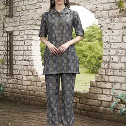Anouk Printed Shirt Collar Neck Tunic & Flared Trouser-image-88