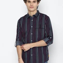 Forever 21 Navy Regular Fit Striped Shirts-image-100