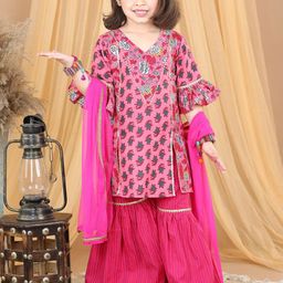 Sangria Girls Floral Printed V-Neck Pure Cotton Kurti & Sharara With Dupatta-image-87