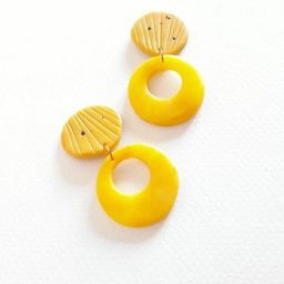 VMA PLAY FASHION Brass Plated Circular Shaped Drop Earrings-image-30
