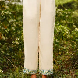 JAYPORE Women Printed Relaxed Trousers-image-82