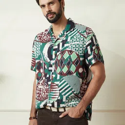 WROGN Men Comfort Fit Cuban Collar Geometric Printed Casual Shirt-image-5