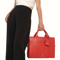 Hidesign Atelier Callas 08 Red Leather Solid Laptop Messenger Bag-image-39