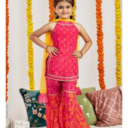 Vastramay Chiffon Sleeveless Floral Printed & Lace Embellished Kurta & Sharara With Dupatta Set - Pink-image-5