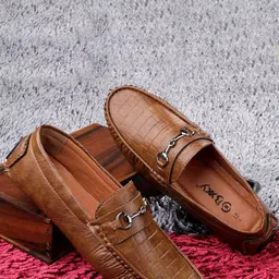 Bxxy Men Loafers-image-24