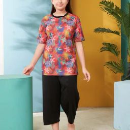 Aarika Kids Red & Black Printed Top with Capri-image-6