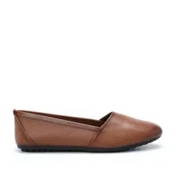 Zoom Shoes Women's Tan Flat Ballets-image-96
