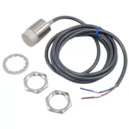 Omron Standard Type Proximity Sensor, E2E-X18MY2 2M-image-77