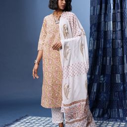 Taavi Indie Floral Printed Straight Block Print Legacy Kurta with Trousers & Dupatta image 2