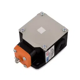 Avon Wide Oil Tight Limit Switch with Push Rod Actuation Normal Action 1 NO + 1 NC, B-301 image 2