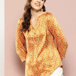 Qurvii Orange Printed Top-image-70