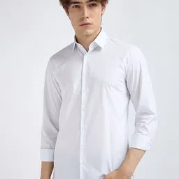 Calvin Klein Jeans Men Spread Collar Solid Cotton Slim Fit Casual Shirt-image-39