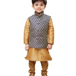 VASTRAMAY Kids Rose Gold Embroidered Kurta Set-image-39