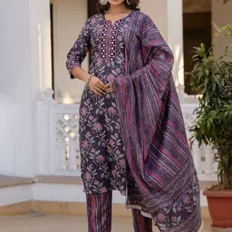 Kohsh Women Floral Printed Regular Pure Cotton Kurta with Trousers & With Dupatta-48