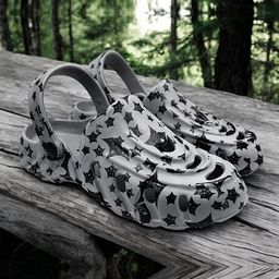 KAPYANSH Men Printed Rubber Clogs-image-71