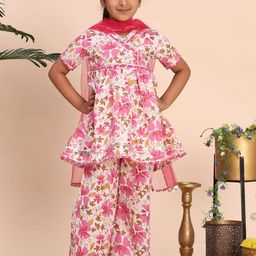 Cutiekins Girls Floral Printed Regular Gotta Patti Kurta with Palazzos & Dupatta-picture-22