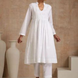 House of Chikankari White Cotton Chikankari Solid Women's Long Kurta-picture-31