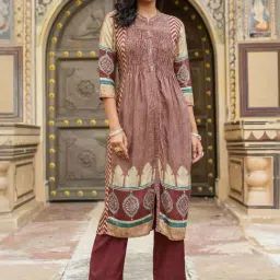 Scakhi Burgundy Muslin Ajrakh Co-Ord Set Kurta With Pant-picture-14