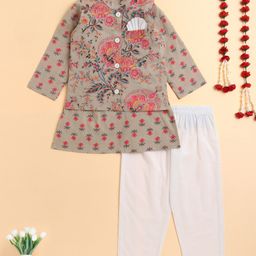 The Magic Wand Cotton Woven Full Sleeves Floral Printed Kurta Pyjama With Jacket Set - Beige-picture-45