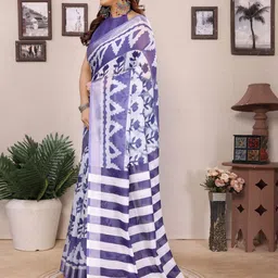 Shriyangan Geometric Printed Zari Pure Linen Block Print Saree image 4