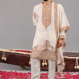KALPRAAG Men Embroidered Regular Sequinned Georgette Kurta with Dhoti Pants & Dupatta-picture-19