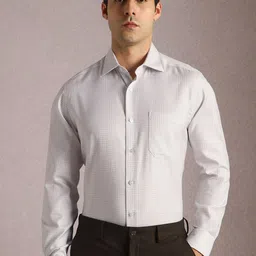 Louis Philippe Men Geometric Printed Spread Collar Cotton Formal Shirt-image-84