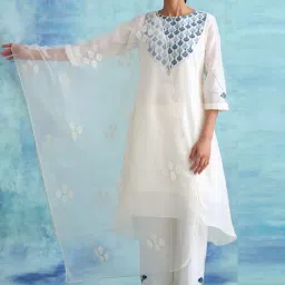 Folksong By W White Dupatta-picture-33