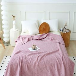 JC HOME Pink Geometric AC Room 300 GSM Single Bed Quilt-image-91