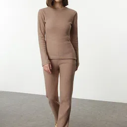 Trendyol Round Neck Sweatshirt & Trousers Co-ords-picture-20