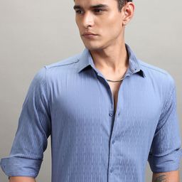 HIGHLANDER Men Spread Collar Textured Cotton Slim Fit Casual Shirt-picture-20