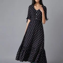 Aurelia Black Fit & Flare Kurta-image-19