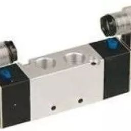 Akari 6.35 mm (1/4 inch) 5/2 Way German Type Double Solenoid Valve D-522-12